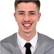 Profesor de inglés apto para todas las edades y para nivel básico, intermedio y avanzado.